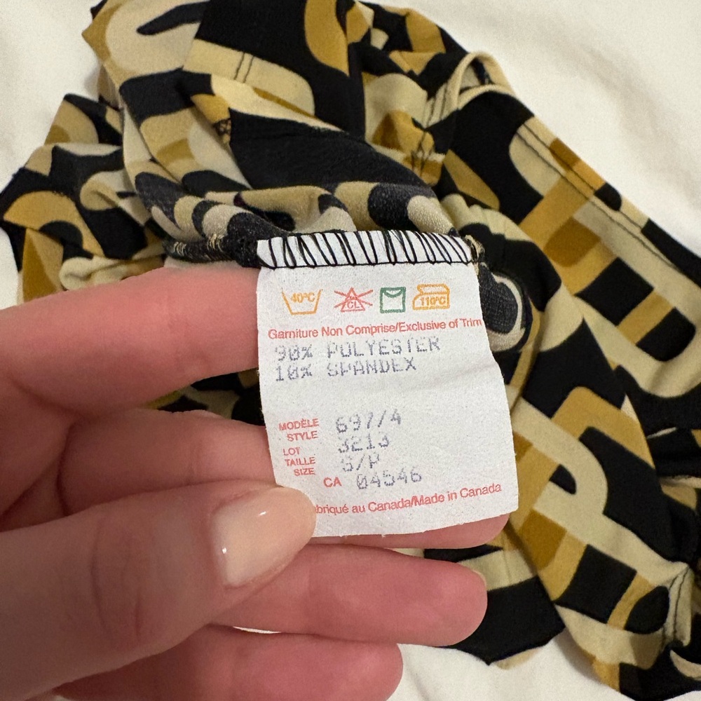 Vintage Suzy Shier Black and Gold Abstract Boatneck Tank Top - Picture 4 of 4
